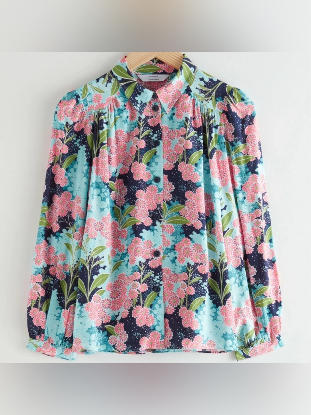 & Other Stories Gathered Crepe Blouse Floral Puff Sleeve 4 Blue Button Down
Goo
